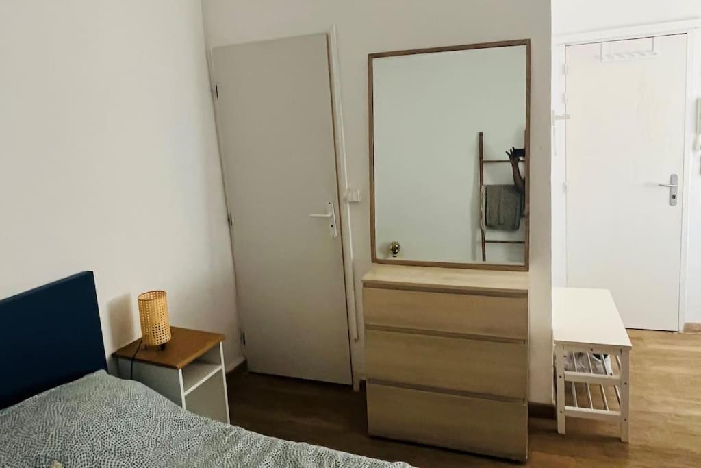 Beau Studio Au Coeur Du Panier Marseille Bagian luar foto