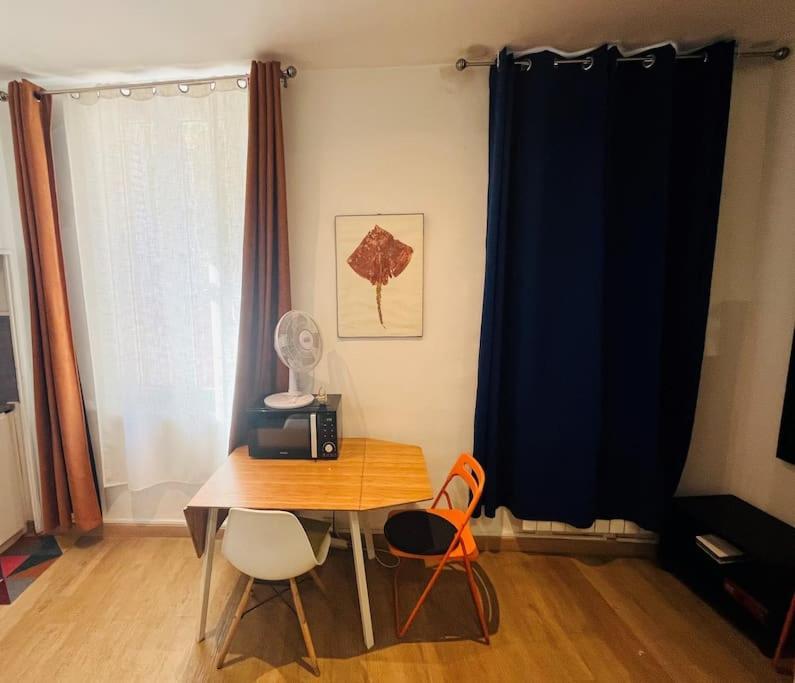 Beau Studio Au Coeur Du Panier Marseille Bagian luar foto